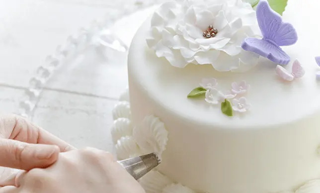 ¿Quieres especializarte en decorado de pasteles?